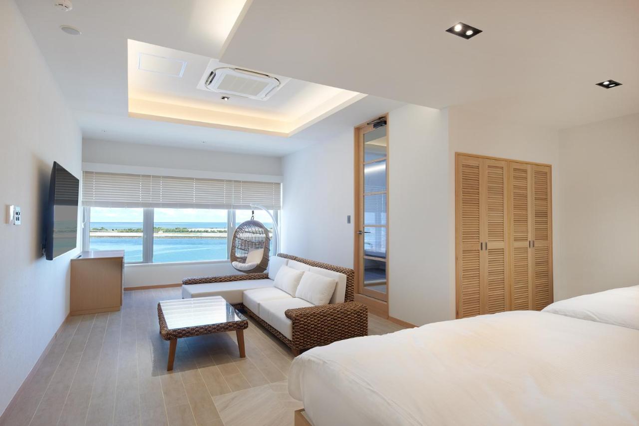 Отель Third Ishigakijima Ishigaki  Экстерьер фото